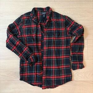 Lands' End Men's Plaid Shirt in Black and Red